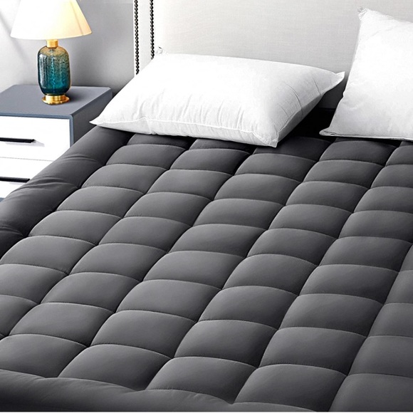 Bedding Super Queen Mattress Pad Top Mattress Cover Quilted Fitted